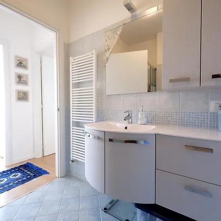 Garda Blue Sul - Con Piscina, Solarium E Box Appartamento Toscolano-Maderno