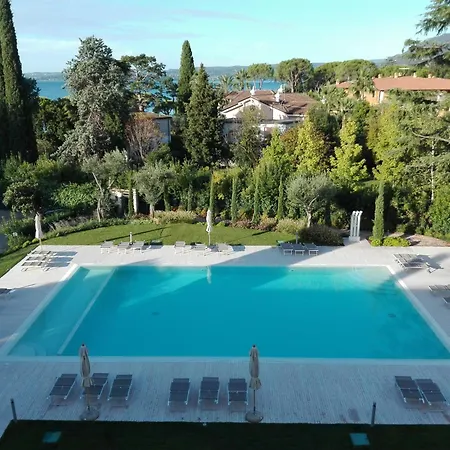 Garda Blue Sul - Con Piscina, Solarium E Box Appartamento